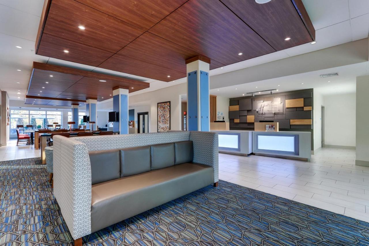 Holiday Inn Express & Suites - Middletown - Goshen By Ihg Exterior photo