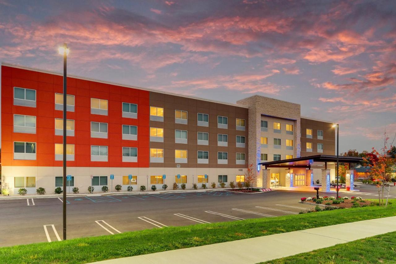 Holiday Inn Express & Suites - Middletown - Goshen By Ihg Exterior photo